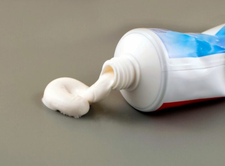 Dentifricio, ingredienti